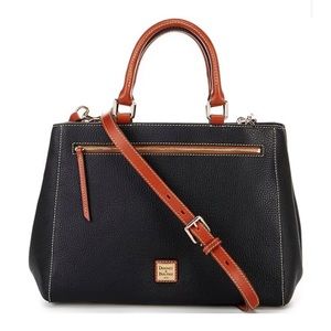 🏷️ NWT Pebble Grain Zip Leather Satchel in Black